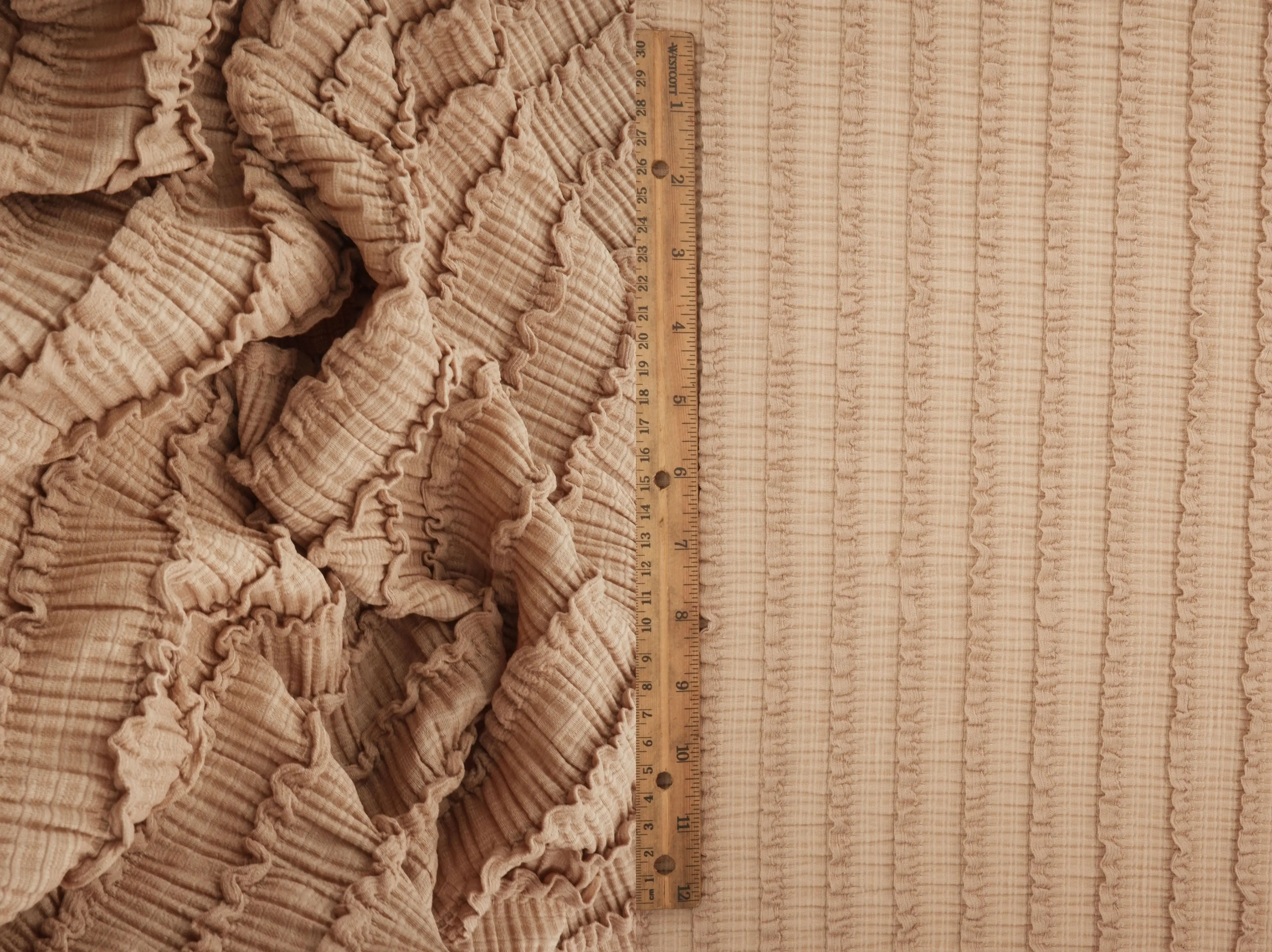 Cloud Crinkle Jacquard Knit Fabric   KNT4668 - Image 14