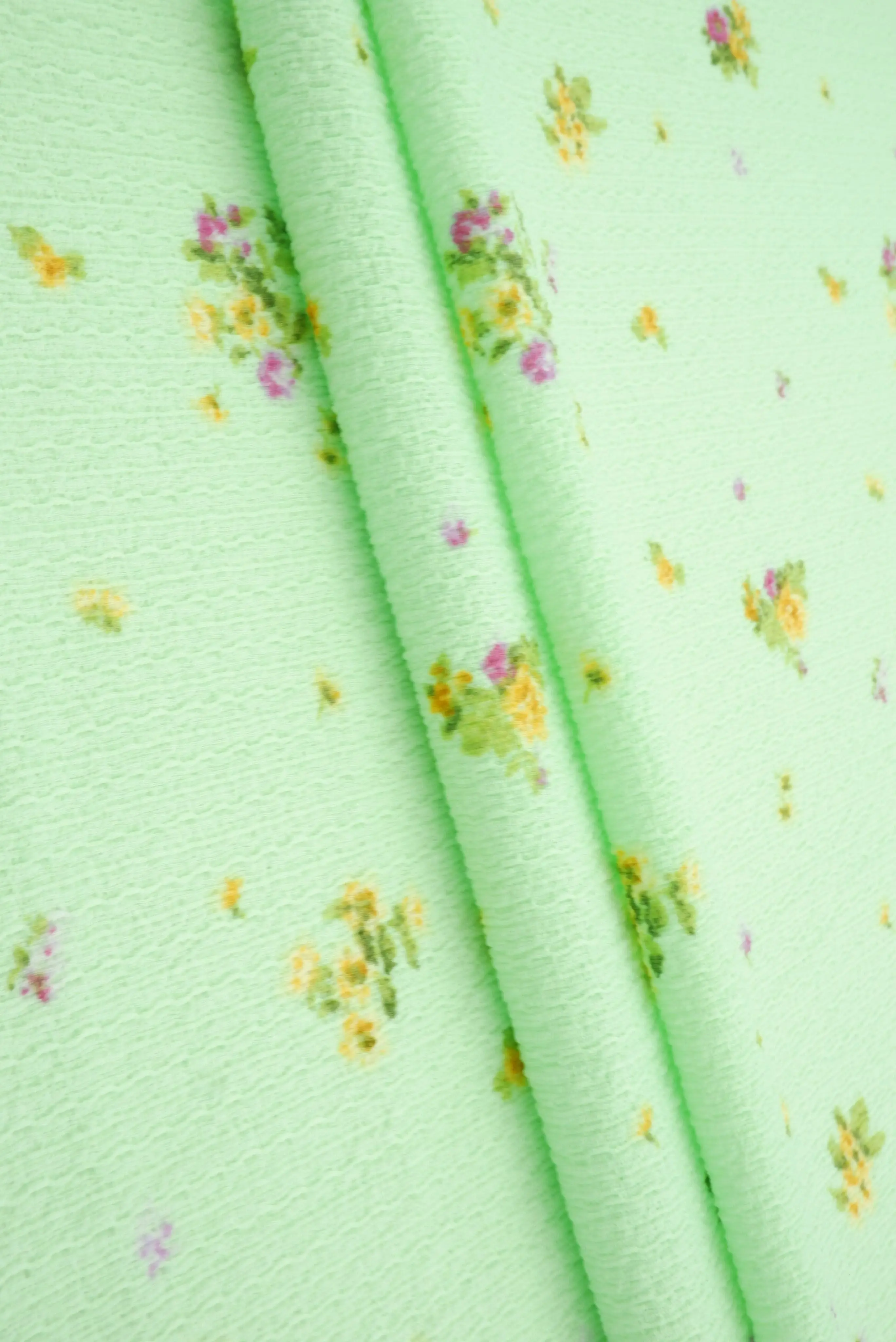 Crinkle Crepe Ditsy Floral Print Knit Fabric CRP4670-MS11578 - Image 8