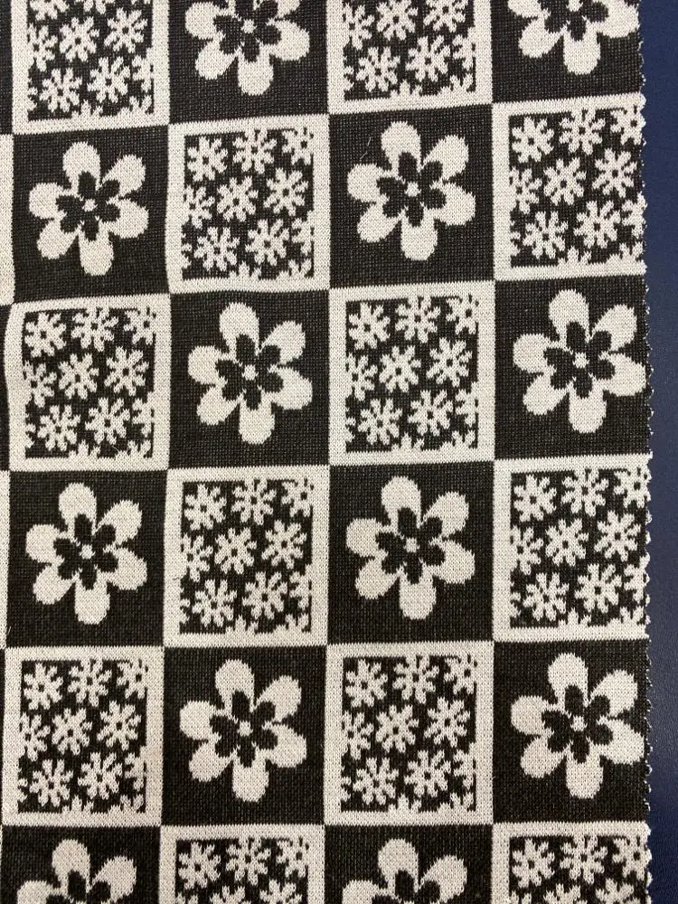 Double Knit Jacquard Floral Fabric - KNT4445 - Image 4