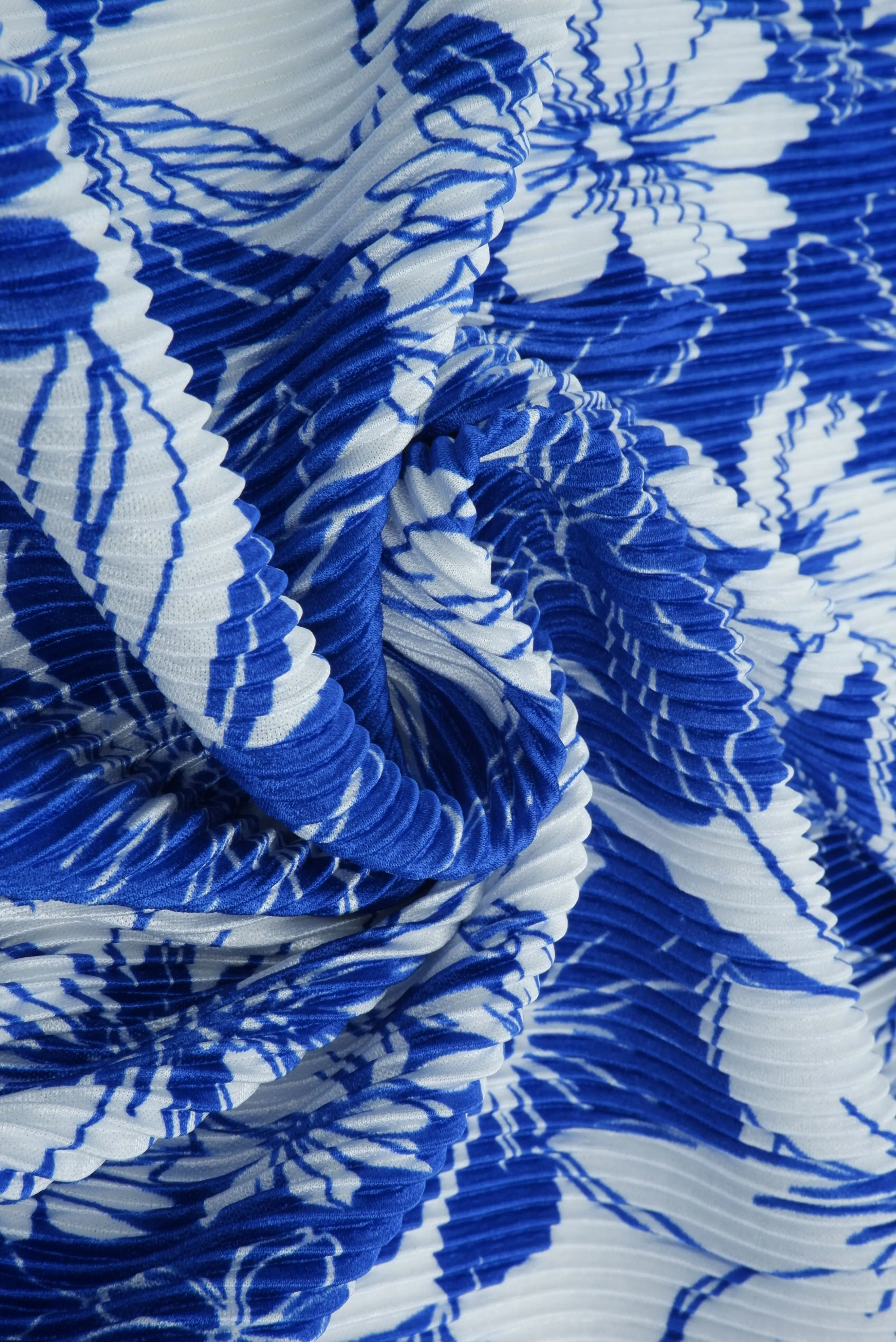 Pleated Flower Print Knit Fabric - KNT3696-MS11182 - Image 4